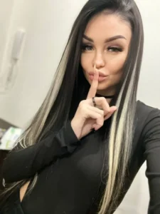 Востребованная эскорт-модель Руслана